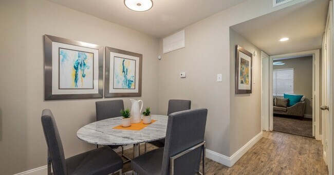 Photo - Flintridge Apartment Homes