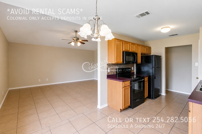 Photo - 3407 Warfield Dr