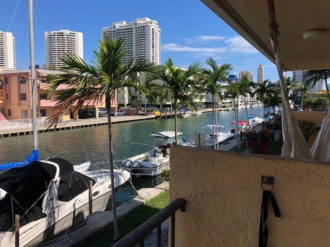 Photo - 3531 NE 170th St Unit 204