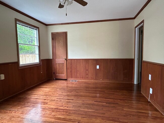 Photo - 408 Palm Dr S