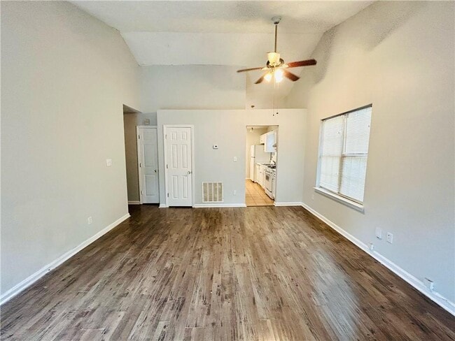 4058 Heritage Valley Ct