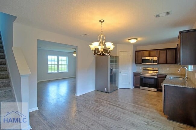 102 Brandonwood Rd NE