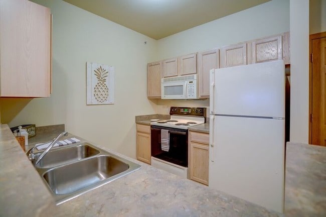 Kitchen - Old University Place