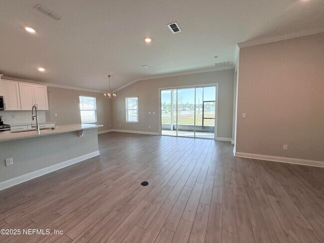 Photo - 23 Alagon Wy