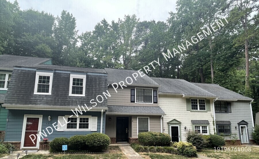 Photo - 1331 Springlawn Ct