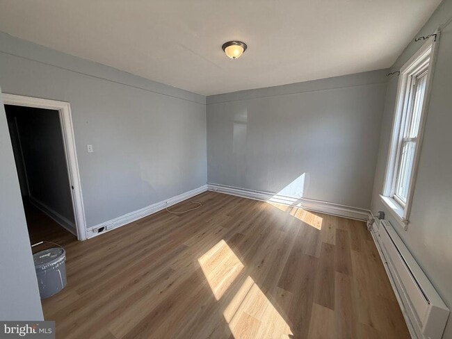 Photo - 2423 E Allegheny Ave