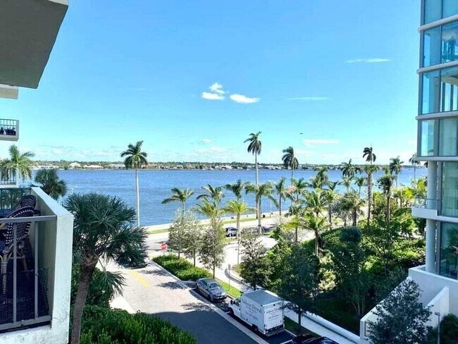 Building Photo - 1501 S Flagler Dr Unit 5f Rental