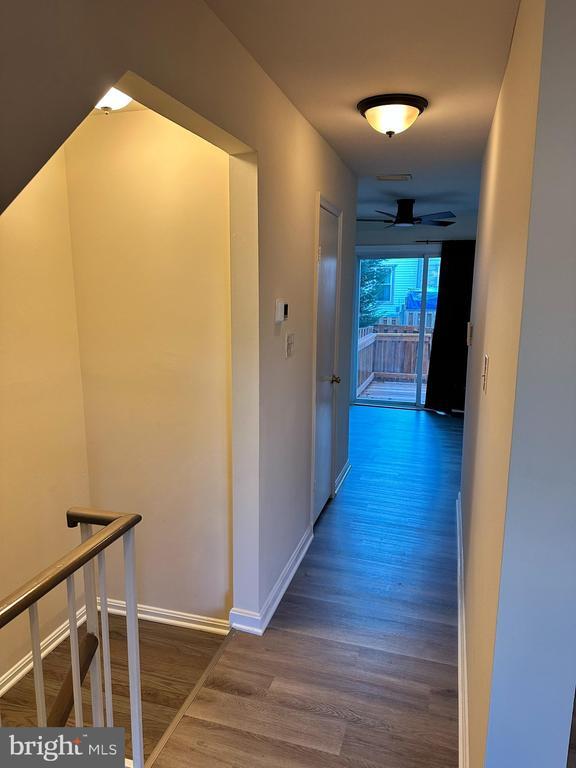 Photo - 5235 Walney Rd