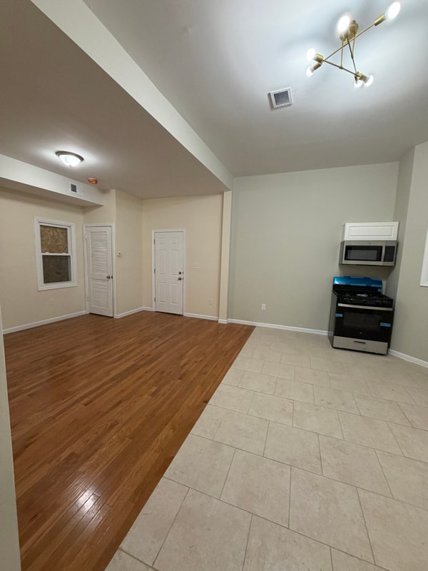 Photo - 826 S 15th St Unit 1