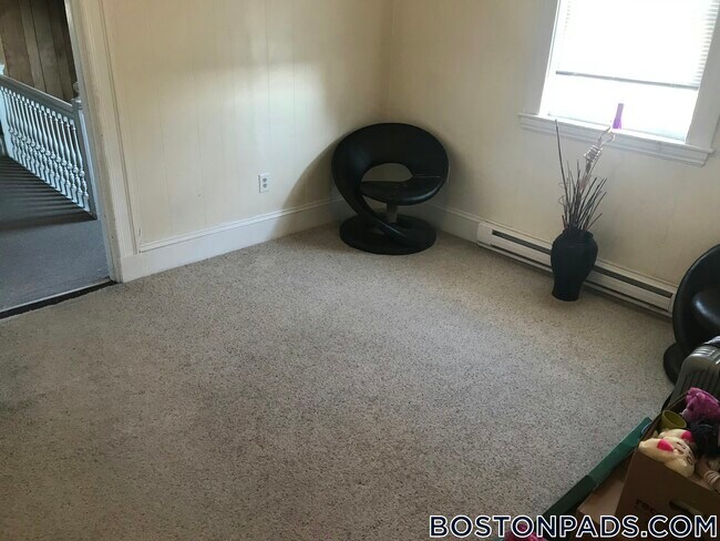 Photo - 14 Magnolia Square Unit 3