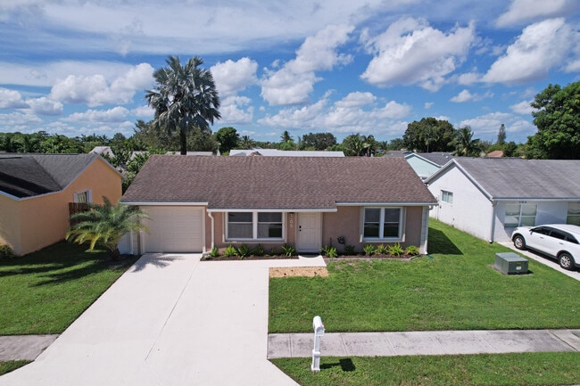 Photo - 105 Wingate Dr