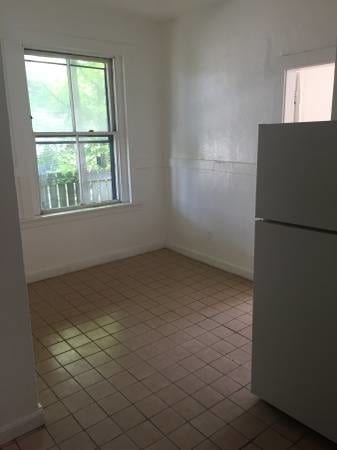 Photo - 8 Adella Pl Unit 2
