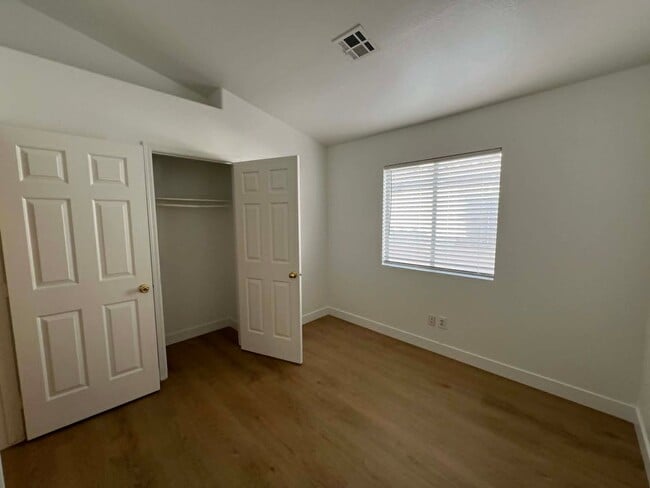 Photo - 7116 Old Village Ave