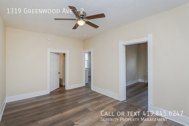 Photo - 1319 Greenwood Ave Unit 2