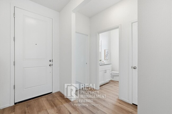 Photo - 17945 W Sand Hls Dr