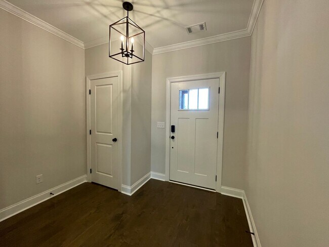 Photo - Executive Rental in AU Club