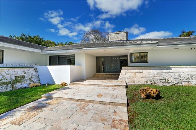 Photo - 7322 Vistalmar St