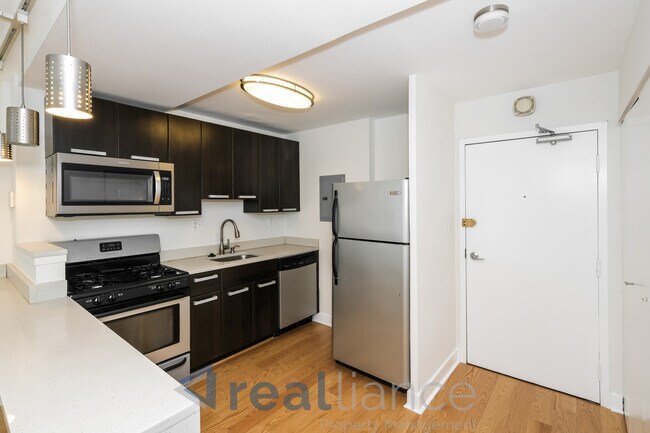 Photo - 1101 3rd St SW Unidad 408