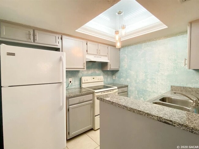 Photo - 5855 SW 8th Pl