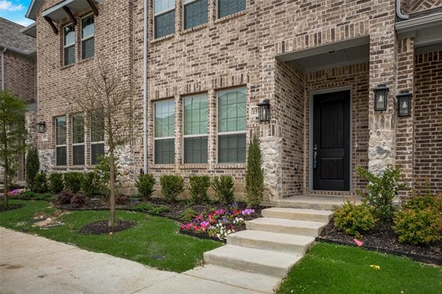 Photo - 1577 Windermere Wy