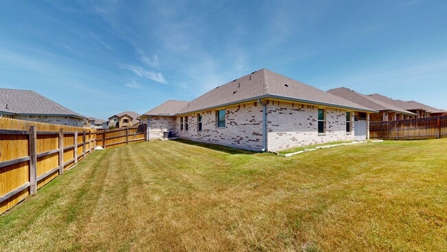 Photo - CHECK OUT THIS 4 BEDROOM, 2 BATH, 3 CAR GARAGE HOME IN HARKER HEIGHTS!
