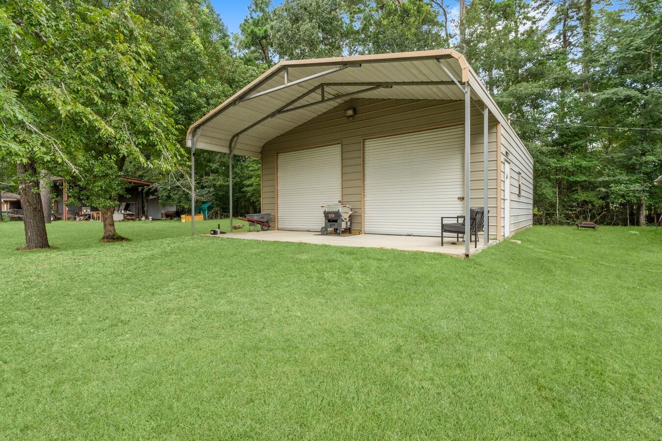 Photo - 910 Imperial Ln