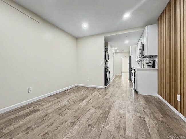 Photo - 45 Front St Unit 3B