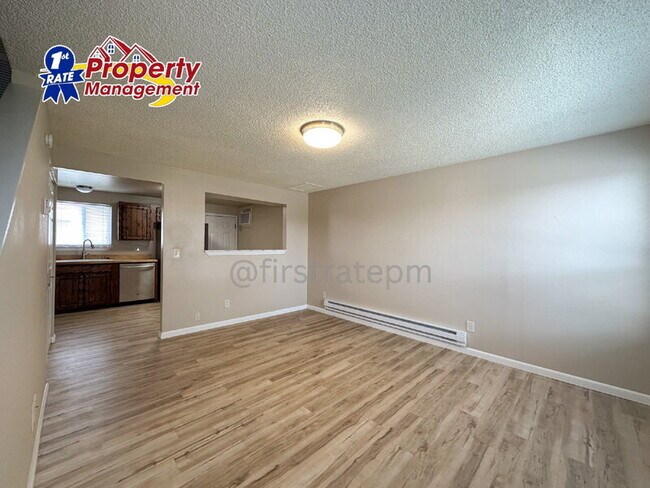 Photo - 6462 W Douglas St