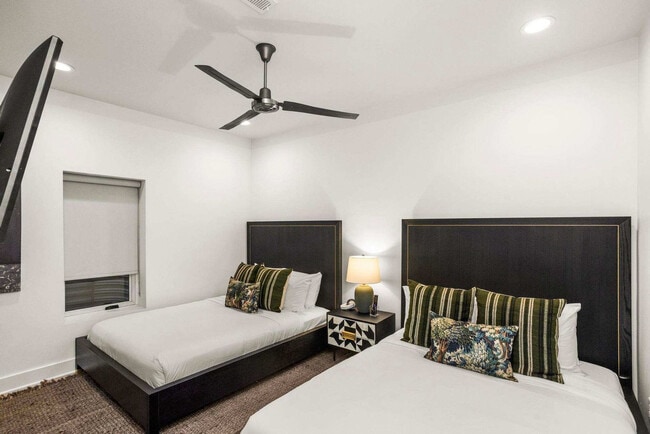 Photo - 1712 8th Ave S Unit ID1312411P