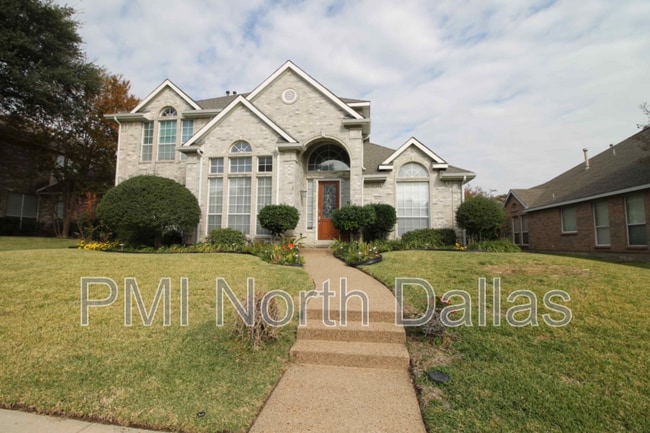 Photo - 3835 Walden Way