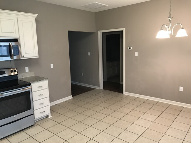 Photo - 116 Easterly St