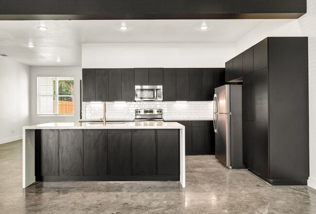 Photo - 213 Lynn Dr Unit 213 Lynn Drive #201