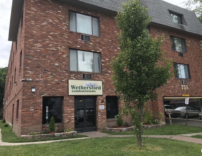 Building Photo - 755 Wethersfield Ave Unit B13 Rental