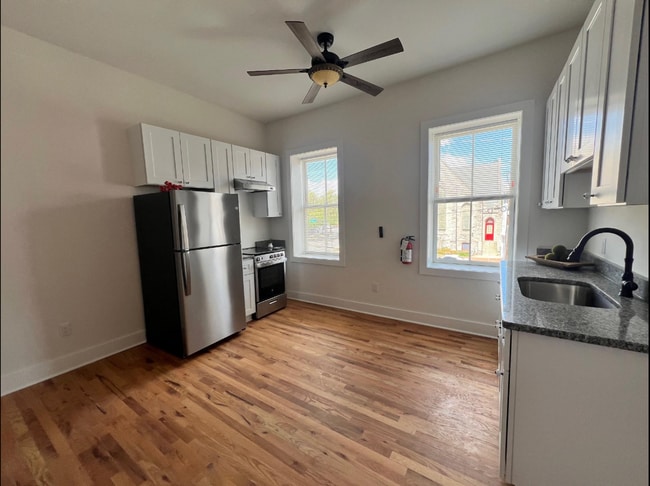 Photo - 106 E Broad St Unit Apt 6