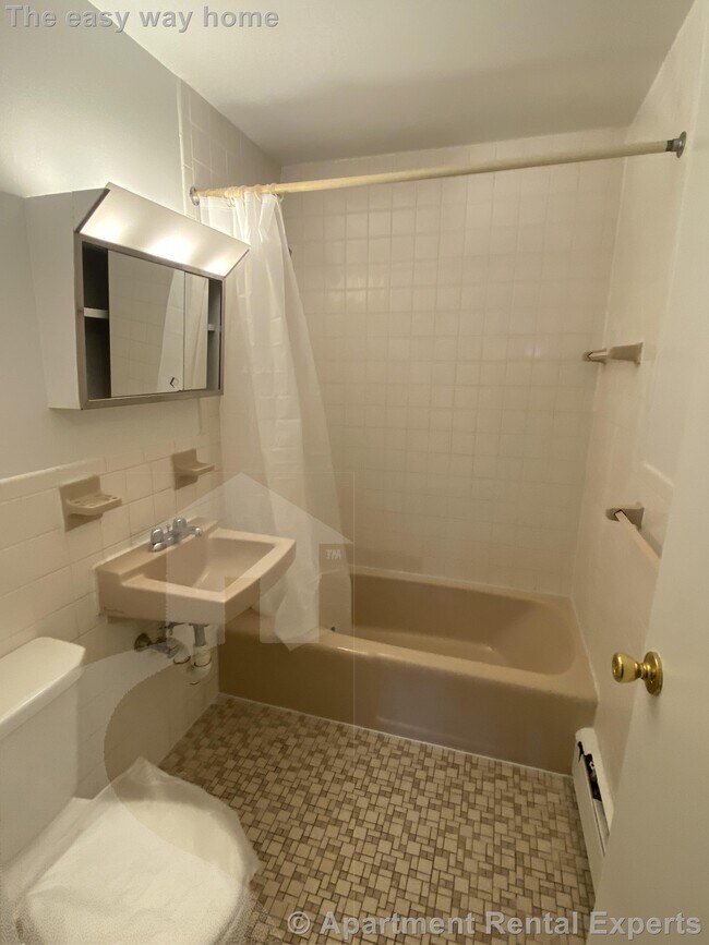 Photo - 240 Belmont St Unit #33