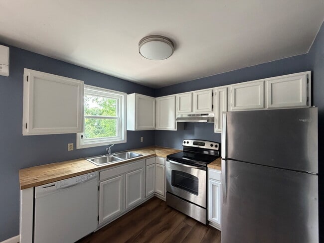 Photo - 186 White Dogwood Dr
