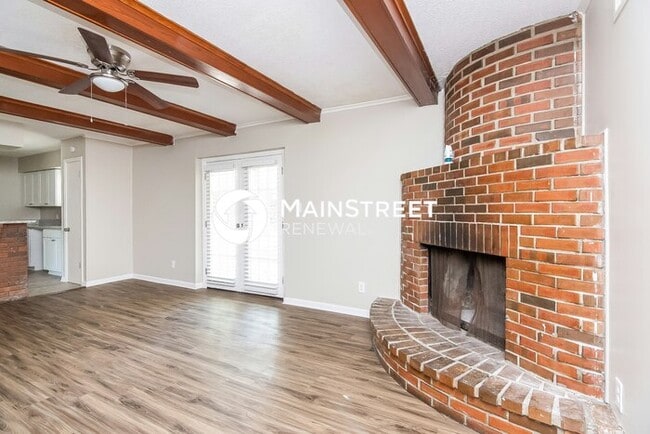3 Bedroom Pet-Friendly Home in Memphis, TN with Main Street Renewal