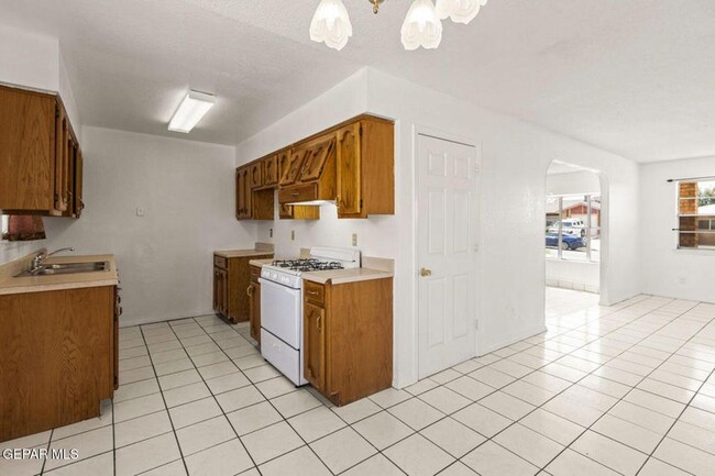 Photo - 11701 Henry Phipps Dr