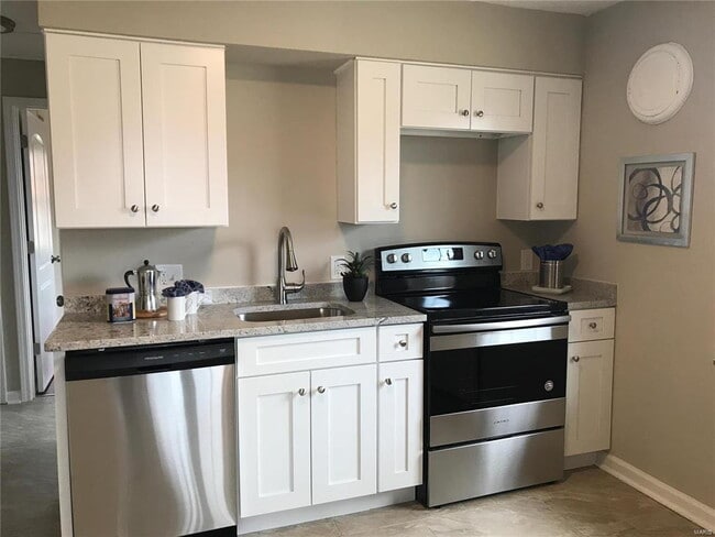 Photo - Updated Cottage with Garage & Privacy Fence