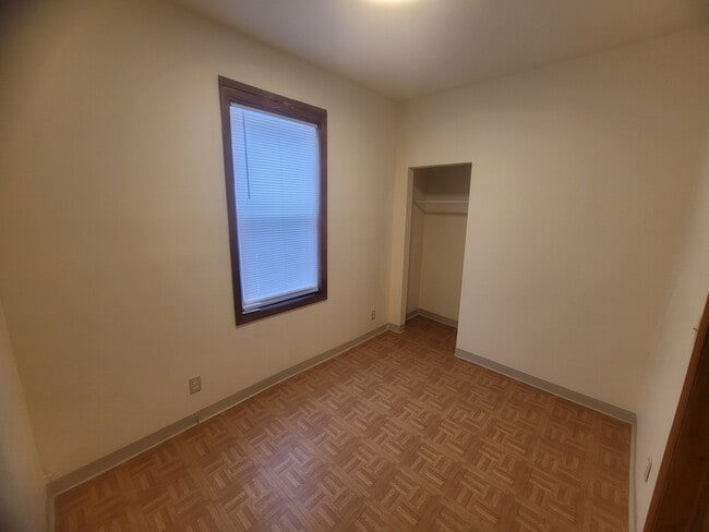 Photo - 2159 S 11th St