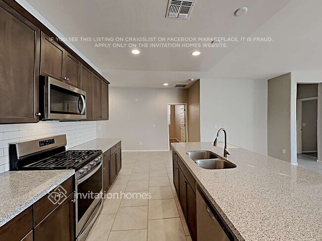 Photo - 39997 W Jenna Ln