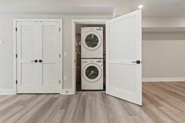 Photo - 520 N 37th St Unit 0-3