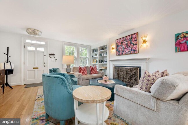 Photo - 822 S Royal St