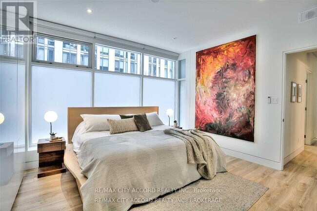 Photo - 29 Camden St Unit 101-103