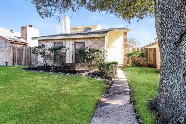 Building Photo - 6450 Dellfern Dr Rental