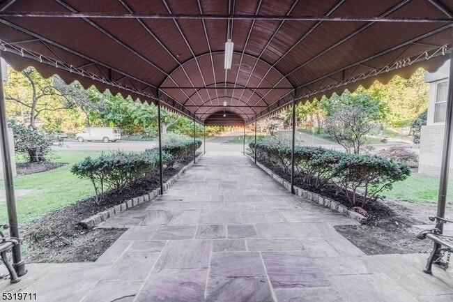 Photo - 10 N Ridgewood Rd Unit 1b