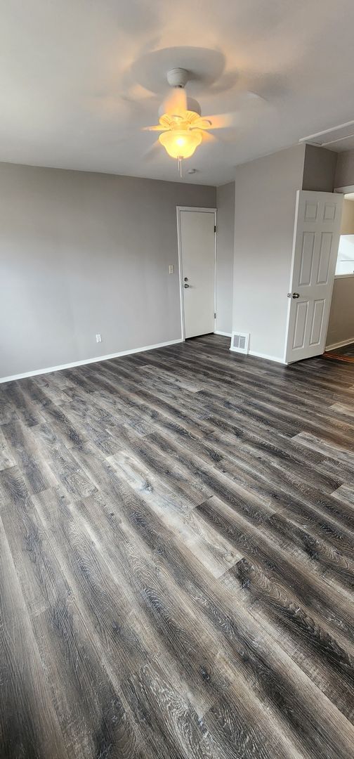 Photo - 5944 Engel Ave Unit 5944 Engle- UP