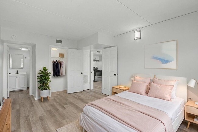 Photo - Addison Cove