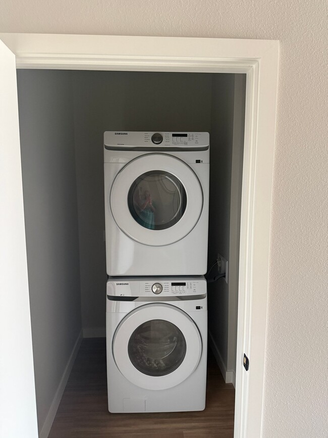 7831 E Union Ave Unit 632
