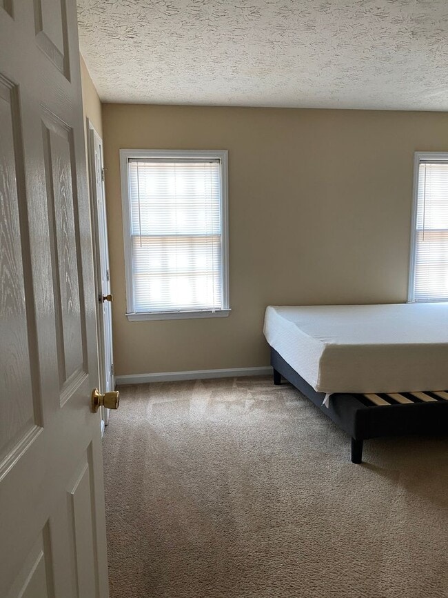 Photo - 1909 S Milledge Ave Unit 02jsrental